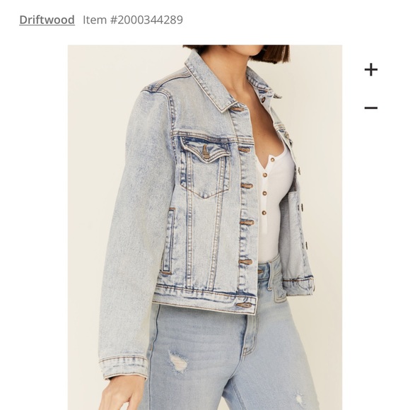 Driftwood Women's Light Wash Patchwork Cropped Button-Front Denim Jacket - Picture 4 of 10